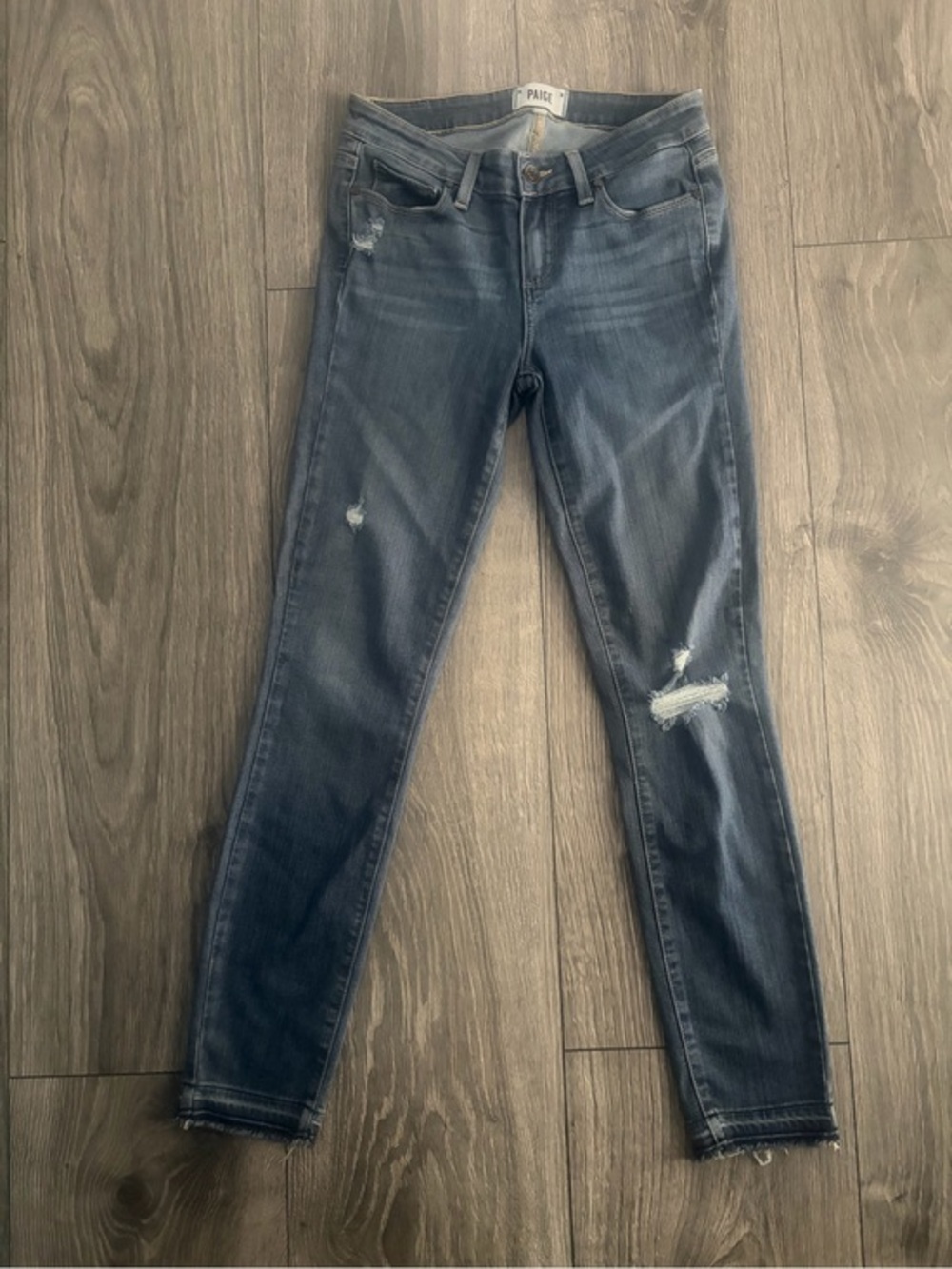 PAIGE Dark Blue Skinny Jeans with Distressed Knees Size 26